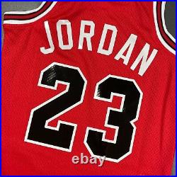100% Authentic Michael Jordan Mitchell Ness 84 85 Bulls Jersey S 8 Youth Boy