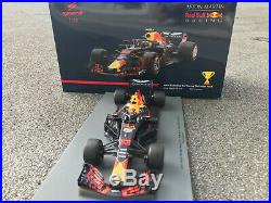 1/18 Red Bull Racing TAG Heuer RB14 #33 Max Verstappen Sieg GP Mexico'18 18S354
