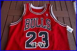 Champion Michael Jordan Chicago Bulls Authentic Jersey sz. 48 New NWT vtg
