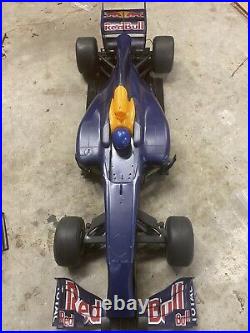 Kyosho F1 Red Bull 1/7 Formula One RB7 nitro RC car NEW