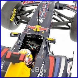 Minichamps 1/18 2011 Red Bull Racing Renault F1 Rb7 Sebastien Vettel 110110001