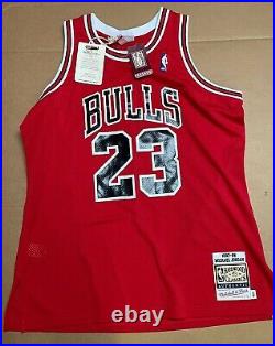 Mitchell & Ness Michael Jordan Chicago Bulls 87'-88' NBA Authentic Jersey sz XL