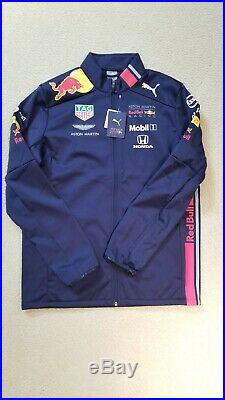 NEW 2019 RED BULL Racing F1 MENS Team Soft Shell Jacket. Size Large
