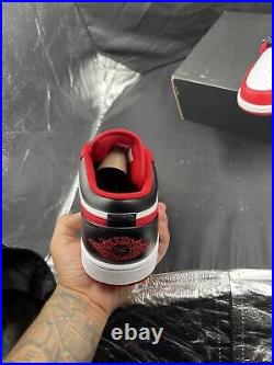 Nike Air Jordan 1 Low Bulls/ Red/ Black/ White 553558-163 Men's Size 10