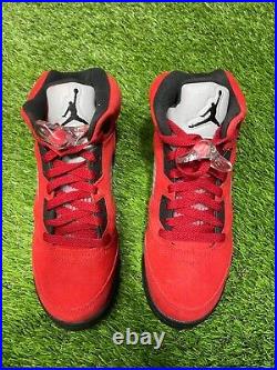 Nike Air Jordan 5 Retro GS Raging Bull 440888-600 Youth Size 5Y Damaged Box