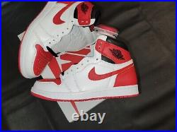 Nike Air Jordan Retro 1 High OG Heritage Size 8 Men's 555088-161 Unuversity Red