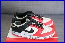 Nike Dunk Low (GS) EMB Chicago Bulls NBA 75th Anniversary Size 6Y DO6288-100
