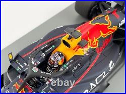 Red Bull F1 RB18 #1 Max Verstappen USA Miami GP 2022 World Champion 118 Spark