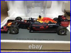Spark 118 Red Bull Tag Heur RB12 Daniel Ricciardo 2016 Malaysian GP winner