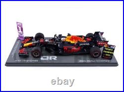 Spark 1/18 Red Bull Rb16b Winner Gp Abu Dhabi World Champion 2021 M. Versta