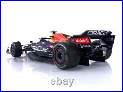 Spark 1/18 Red Bull Rb18 Winner Japan Gp World Champion 2022 (m. Verstappen)