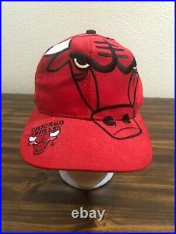 Vintage Chicago Bulls Snapback Hat Big Logo NBA The Game Jordan NEXT DAY SHIP